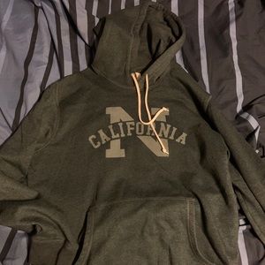 Old Navy California Hoodie (Size Large)